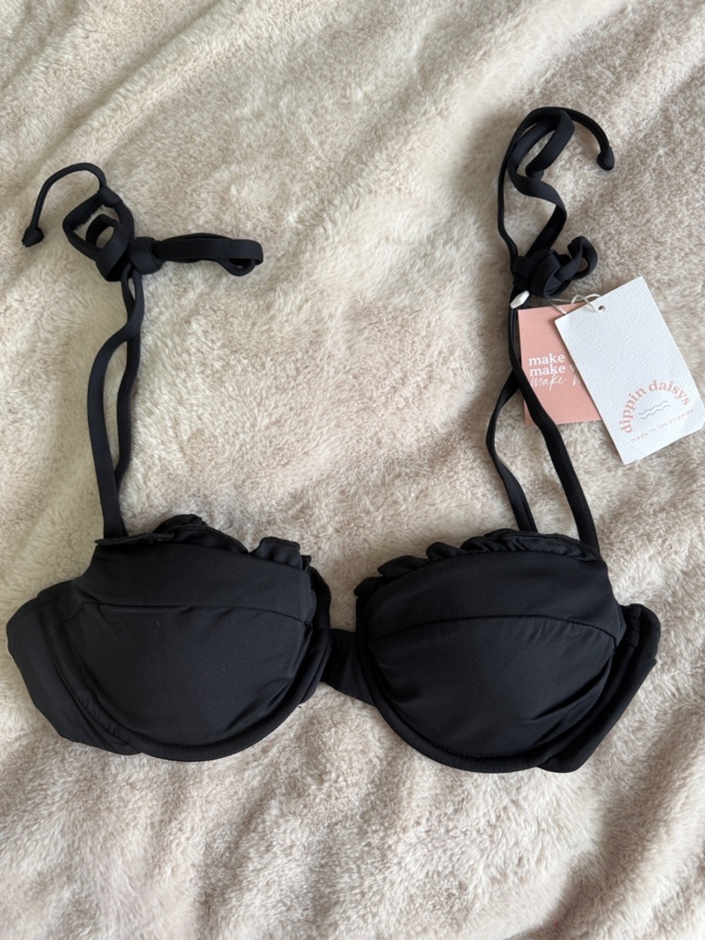 Dippin' Daisy's Black Ruffle-Trim Underwire Bikini Top with Tie Straps NWT
